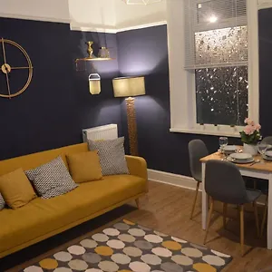 9 Bed House Newcastle upon Tyne